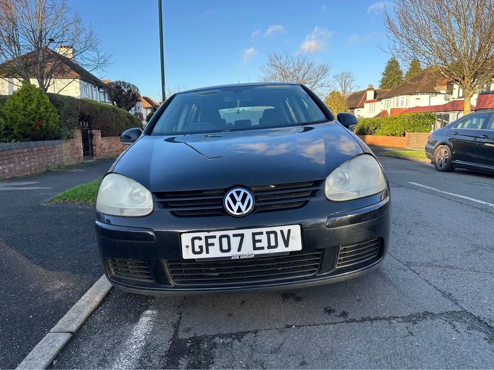 Black 2007 Volkswagen Golf 1.6 manual hatchback For Sale