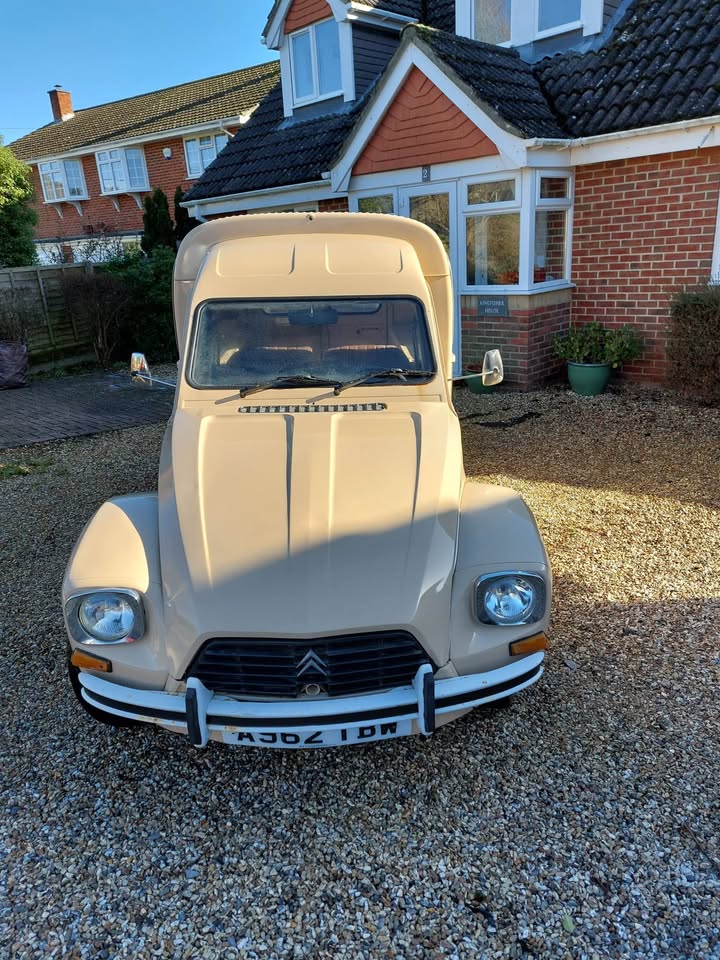 Beige 1983 Citroen Acadiane manual truck For Sale